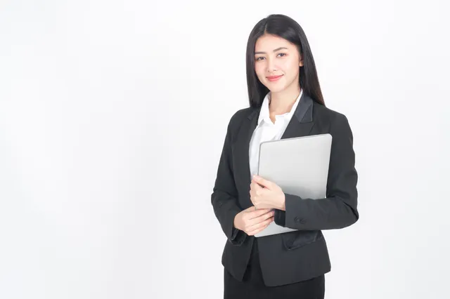sales officer adalah