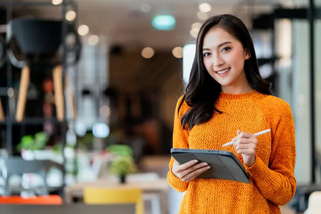 sales assistant adalah