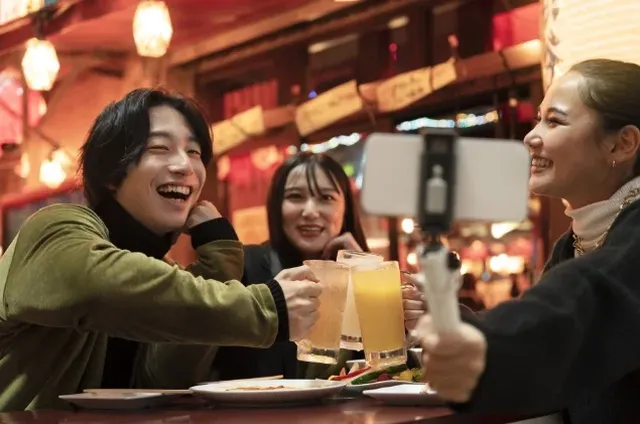 nama cafe aesthetic 