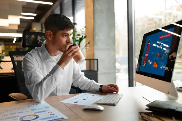 e-commerce specialist