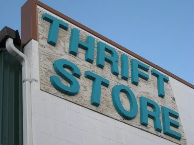 Nama Toko Thrift yang Bagus