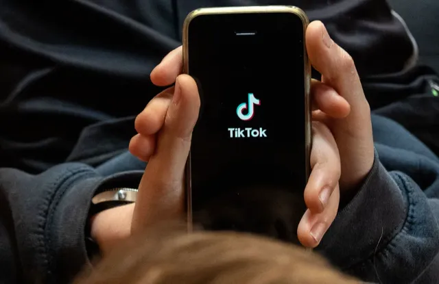 cara memasukan kode undangan tiktok
