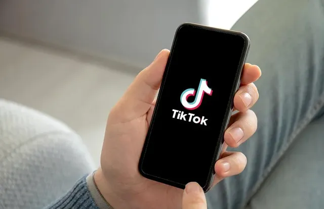 cara memasukan kode undangan tiktok