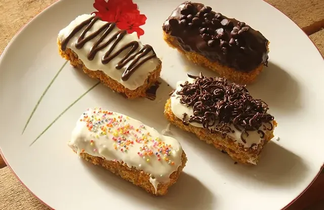 ide merek pisang
