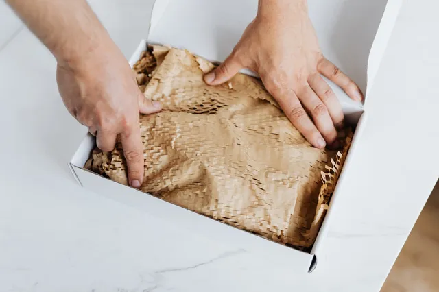 cara packing aman tanpa bubble wrap